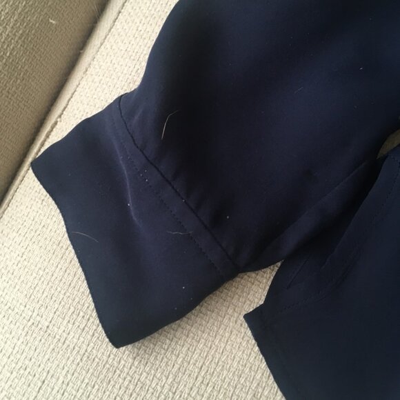 Elegant, deep blue Vince silk blouse, size 12. Generous front drape w/ button. - Picture 4 of 7